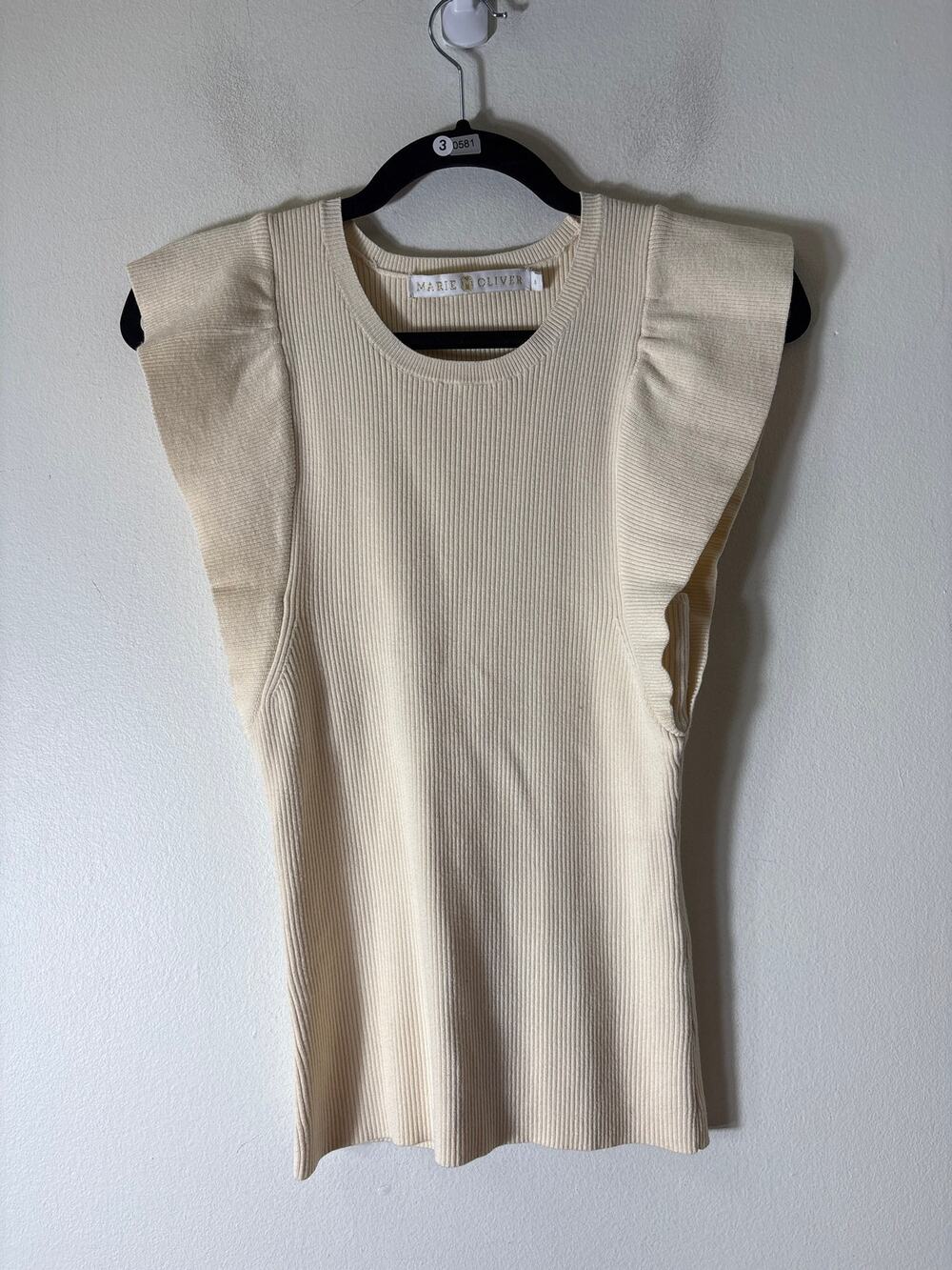 Marie Oliver Cream Flutter Sleeve Ripped Top Sz S